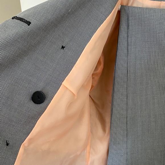 Larry Levine SIGNATURE Pantsuit - Picture 11 of 12